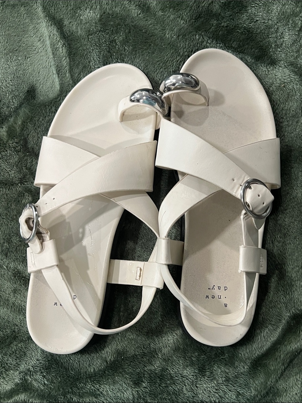 a new day White Cross-Strap Buckle Sandals